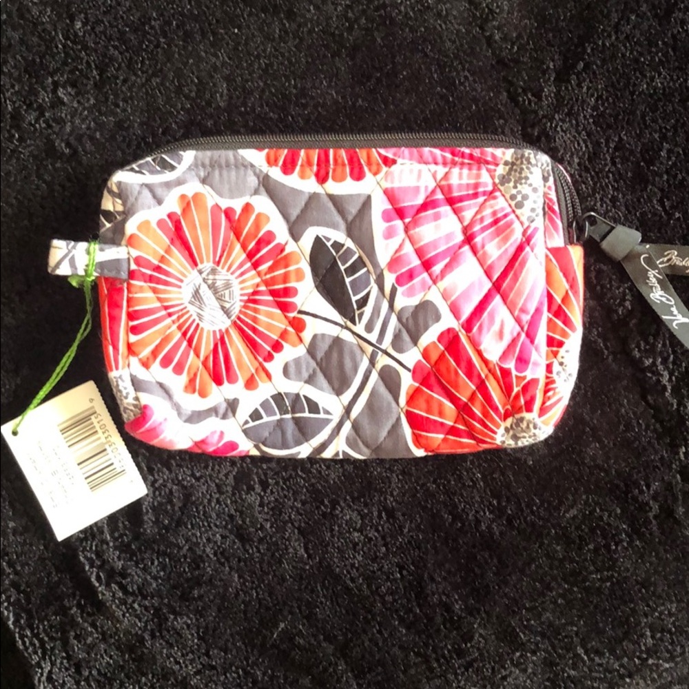 NWT Vera Bradley cosmetic bag